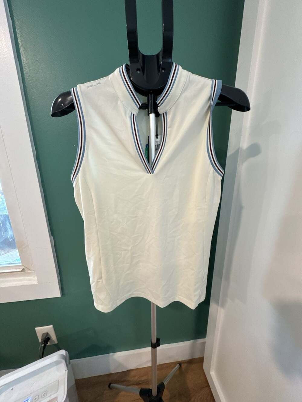 RLX Ralph Lauren Golf Sleeveless Polo Size M White Multi Striped